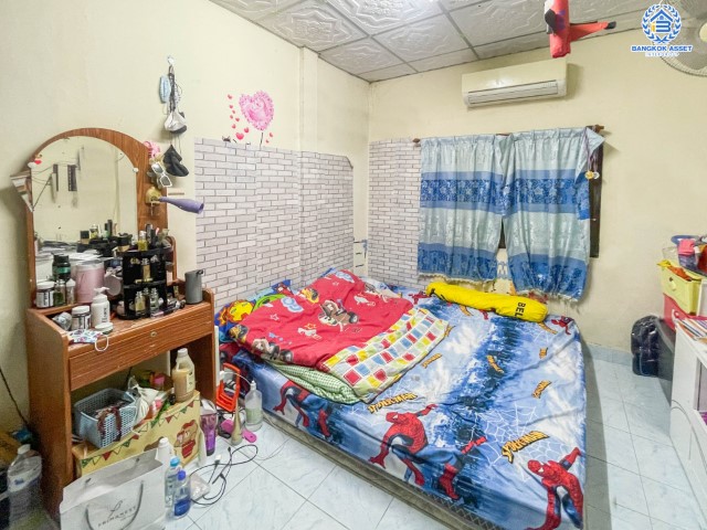 *****บ้านแฝดมือสองย่านปทุมธานี ม.ธัญญาพร1 รังสิต-นครนายก บนเนื้อที่กว้างถึง 52 ตร.ว. ฟังก์ชัน 3 ห้องนอน 1 ห้องน้ำ 2 ที่จอดรถ แถม 3 เครื่องปรับอากาศ บนทำเลดี ออกต่างจังหวัดง่าย เชื่อมต่อถ.รังสิต-นครนายก, ถ.ธัญบุรี, ถ.กาญจนาภิเษก ใกล้ฟิวเจอร์ปาร์ค รังสิต จองด่วน!